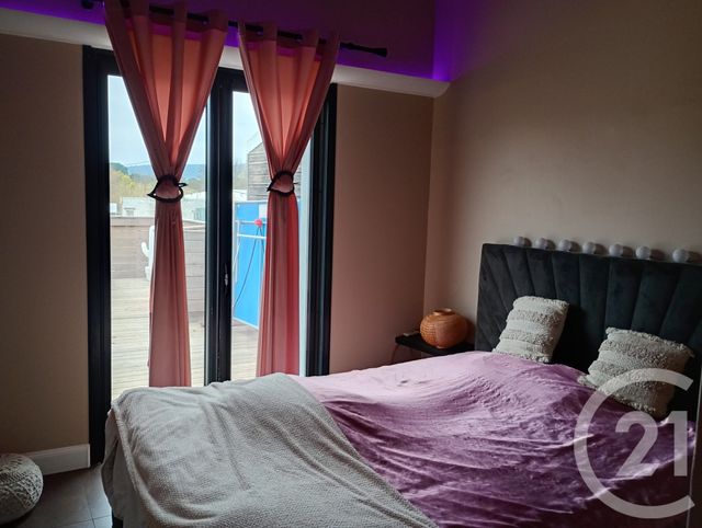 Afficher la photo en grand maison à vendre - 5 pièces - 119.18 m2 - COGOLIN - 83 - PROVENCE-ALPES-COTE-D-AZUR - Century 21 Thomas Thum Immobilier