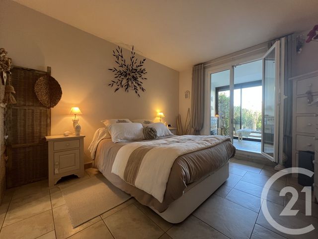 Appartement F3 à vendre - 3 pièces - 74.0 m2 - MARINES DE COGOLIN - 83 - PROVENCE-ALPES-COTE-D-AZUR - Century 21 Thomas Thum Immobilier