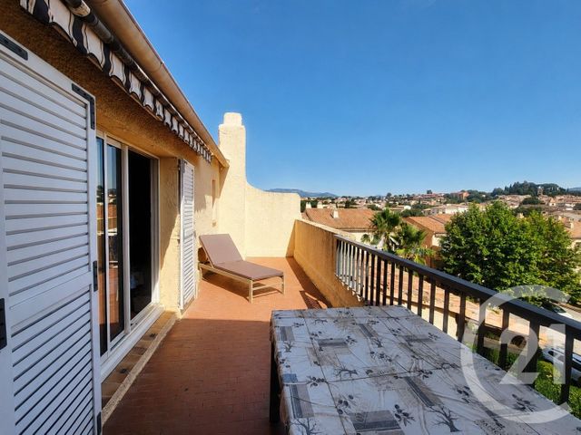 Appartement T2 à vendre - 2 pièces - 51.0 m2 - COGOLIN - 83 - PROVENCE-ALPES-COTE-D-AZUR - Century 21 Thomas Thum Immobilier