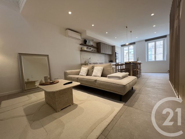 Afficher la photo en grand maison à vendre - 4 pièces - 97.81 m2 - COGOLIN - 83 - PROVENCE-ALPES-COTE-D-AZUR - Century 21 Thomas Thum Immobilier