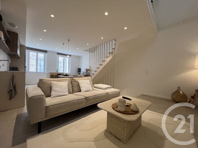 Afficher la photo en grand maison à vendre - 4 pièces - 97.81 m2 - COGOLIN - 83 - PROVENCE-ALPES-COTE-D-AZUR - Century 21 Thomas Thum Immobilier