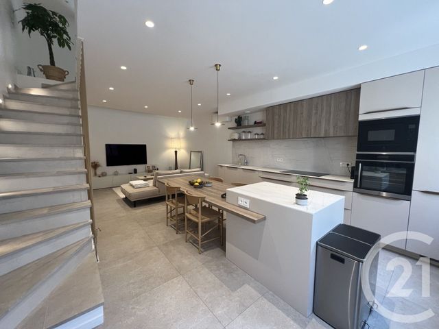 Afficher la photo en grand maison à vendre - 4 pièces - 97.81 m2 - COGOLIN - 83 - PROVENCE-ALPES-COTE-D-AZUR - Century 21 Thomas Thum Immobilier