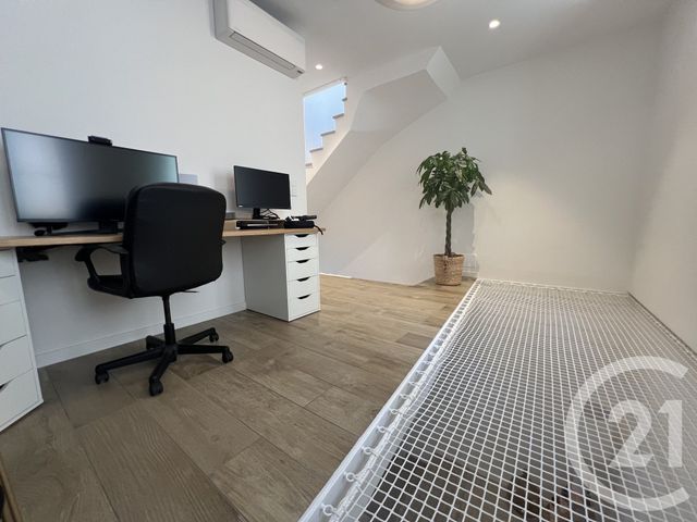 Afficher la photo en grand maison à vendre - 4 pièces - 97.81 m2 - COGOLIN - 83 - PROVENCE-ALPES-COTE-D-AZUR - Century 21 Thomas Thum Immobilier