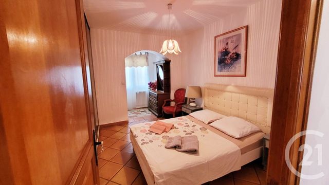 maison à vendre - 4 pièces - 134.0 m2 - STE MAXIME - 83 - PROVENCE-ALPES-COTE-D-AZUR - Century 21 Thomas Thum Immobilier