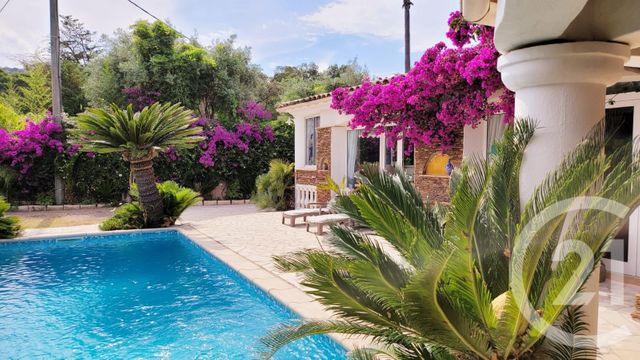 maison à vendre - 4 pièces - 134.0 m2 - STE MAXIME - 83 - PROVENCE-ALPES-COTE-D-AZUR - Century 21 Thomas Thum Immobilier