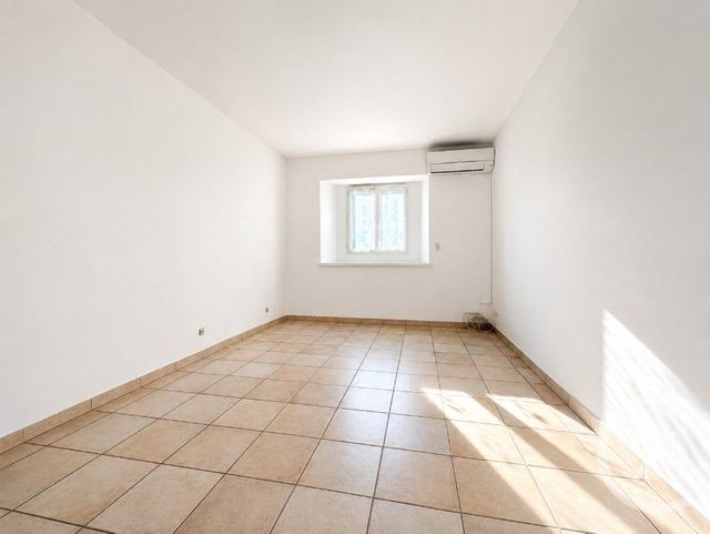 Appartement F3 à vendre - 3 pièces - 93.76 m2 - COGOLIN - 83 - PROVENCE-ALPES-COTE-D-AZUR - Century 21 Thomas Thum Immobilier