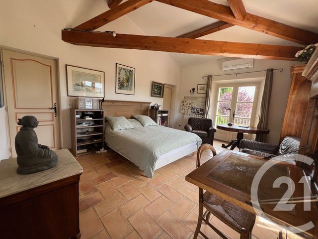 Afficher la photo en grand maison à vendre - 9 pièces - 350.0 m2 - GRIMAUD - 83 - PROVENCE-ALPES-COTE-D-AZUR - Century 21 Thomas Thum Immobilier