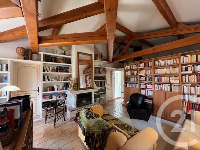 Afficher la photo en grand maison à vendre - 9 pièces - 350.0 m2 - GRIMAUD - 83 - PROVENCE-ALPES-COTE-D-AZUR - Century 21 Thomas Thum Immobilier