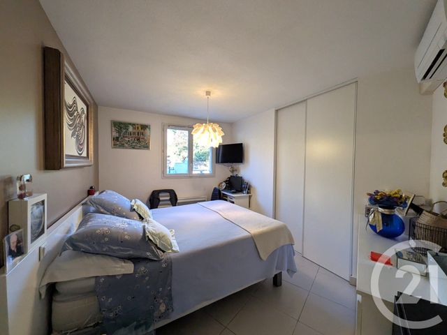 Appartement F3 à vendre - 3 pièces - 80.0 m2 - COGOLIN - 83 - PROVENCE-ALPES-COTE-D-AZUR - Century 21 Thomas Thum Immobilier