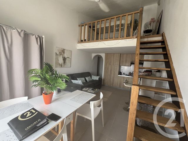 Appartement F2 à vendre - 2 pièces - 29.7 m2 - LE PLAN DE LA TOUR - 83 - PROVENCE-ALPES-COTE-D-AZUR - Century 21 Thomas Thum Immobilier