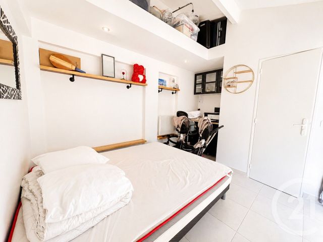 Appartement F4 à vendre - 4 pièces - 77.0 m2 - COGOLIN - 83 - PROVENCE-ALPES-COTE-D-AZUR - Century 21 Thomas Thum Immobilier