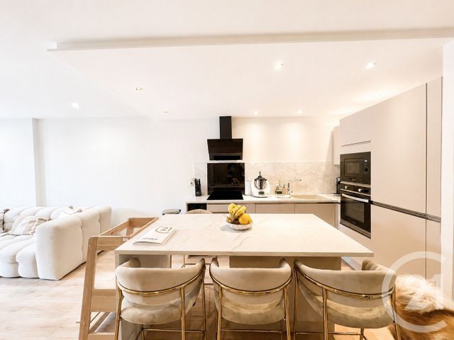 Appartement F4 à vendre - 4 pièces - 77.0 m2 - COGOLIN - 83 - PROVENCE-ALPES-COTE-D-AZUR - Century 21 Thomas Thum Immobilier