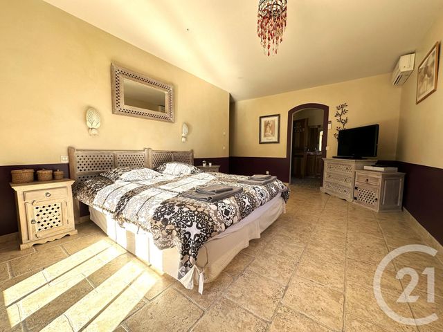 maison à vendre - 6 pièces - 250.0 m2 - COGOLIN - 83 - PROVENCE-ALPES-COTE-D-AZUR - Century 21 Thomas Thum Immobilier
