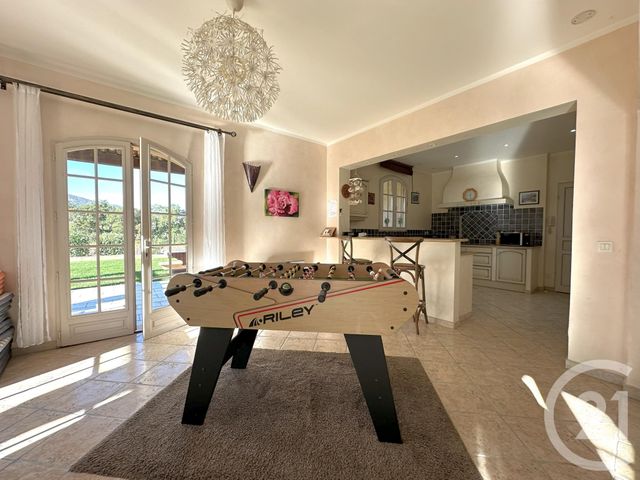 maison à vendre - 6 pièces - 250.0 m2 - COGOLIN - 83 - PROVENCE-ALPES-COTE-D-AZUR - Century 21 Thomas Thum Immobilier