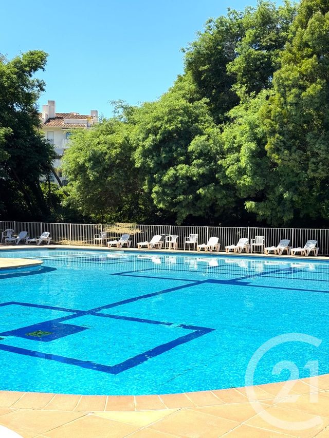 Appartement Studio à vendre - 1 pièce - 25.0 m2 - ST TROPEZ - 83 - PROVENCE-ALPES-COTE-D-AZUR - Century 21 Thomas Thum Immobilier