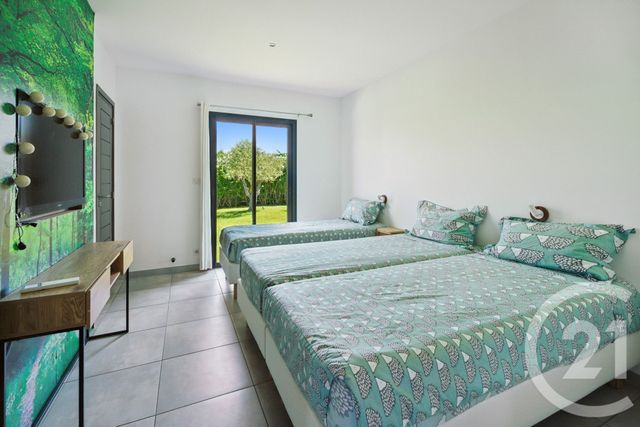 maison à vendre - 5 pièces - 184.2 m2 - COGOLIN - 83 - PROVENCE-ALPES-COTE-D-AZUR - Century 21 Thomas Thum Immobilier