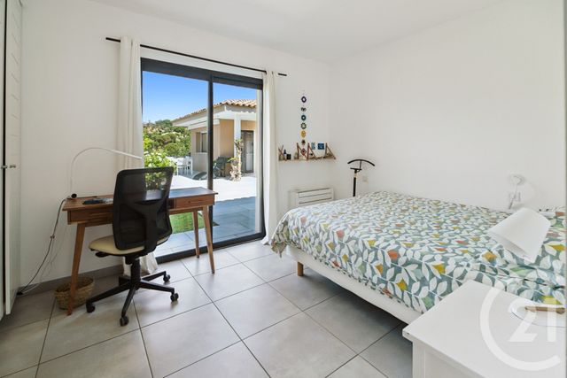 maison à vendre - 5 pièces - 184.2 m2 - COGOLIN - 83 - PROVENCE-ALPES-COTE-D-AZUR - Century 21 Thomas Thum Immobilier