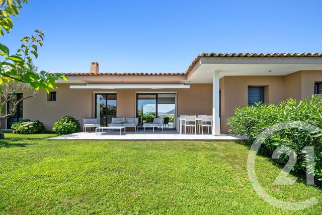maison à vendre - 5 pièces - 184.2 m2 - COGOLIN - 83 - PROVENCE-ALPES-COTE-D-AZUR - Century 21 Thomas Thum Immobilier