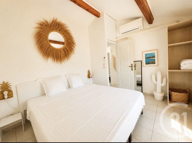 maison à vendre - 6 pièces - 170.0 m2 - COGOLIN - 83 - PROVENCE-ALPES-COTE-D-AZUR - Century 21 Thomas Thum Immobilier