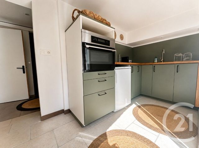 maison à vendre - 6 pièces - 170.0 m2 - COGOLIN - 83 - PROVENCE-ALPES-COTE-D-AZUR - Century 21 Thomas Thum Immobilier