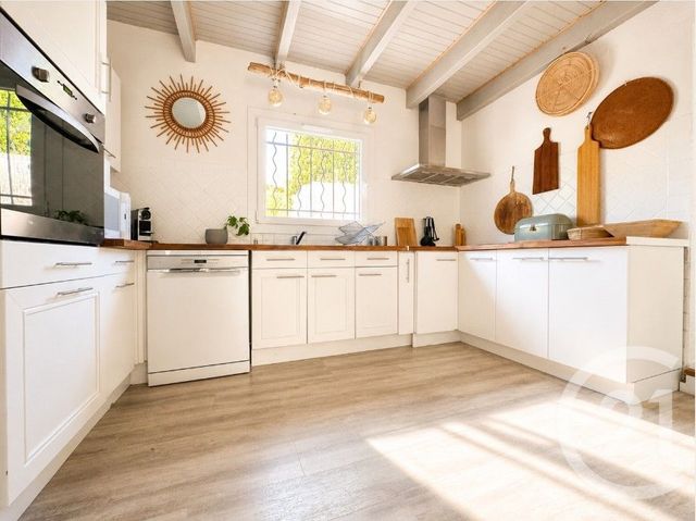 maison à vendre - 6 pièces - 170.0 m2 - COGOLIN - 83 - PROVENCE-ALPES-COTE-D-AZUR - Century 21 Thomas Thum Immobilier
