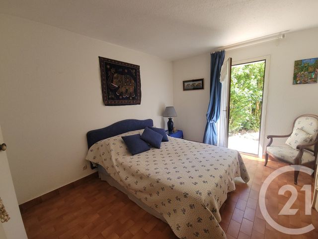 Afficher la photo en grand Appartement T3 à vendre - 3 pièces - 64.79 m2 - COGOLIN - 83 - PROVENCE-ALPES-COTE-D-AZUR - Century 21 Thomas Thum Immobilier