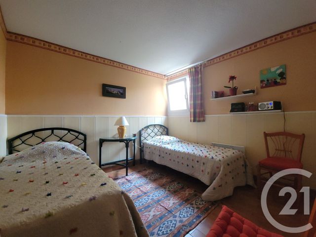 Afficher la photo en grand Appartement T3 à vendre - 3 pièces - 64.79 m2 - COGOLIN - 83 - PROVENCE-ALPES-COTE-D-AZUR - Century 21 Thomas Thum Immobilier