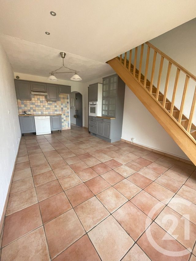 Appartement Duplex à vendre - 4 pièces - 72.5 m2 - COGOLIN - 83 - PROVENCE-ALPES-COTE-D-AZUR - Century 21 Thomas Thum Immobilier