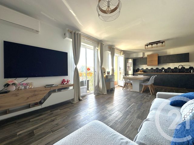 Appartement F3 à vendre - 3 pièces - 64.0 m2 - COGOLIN - 83 - PROVENCE-ALPES-COTE-D-AZUR - Century 21 Thomas Thum Immobilier