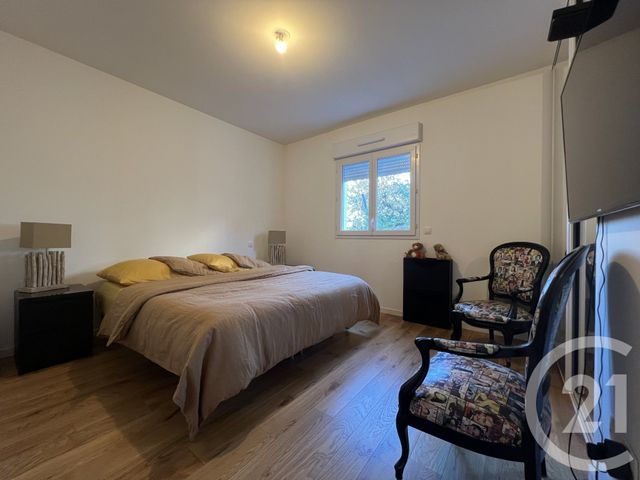 Appartement F3 à vendre - 3 pièces - 65.0 m2 - COGOLIN - 83 - PROVENCE-ALPES-COTE-D-AZUR - Century 21 Thomas Thum Immobilier