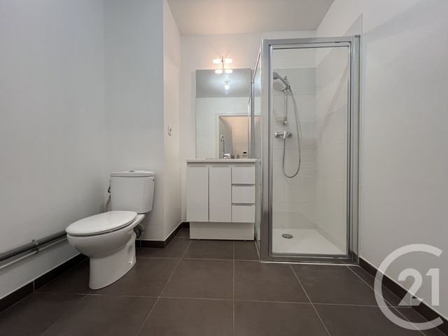 Appartement F2 à vendre - 2 pièces - 40.68 m2 - COGOLIN - 83 - PROVENCE-ALPES-COTE-D-AZUR - Century 21 Thomas Thum Immobilier