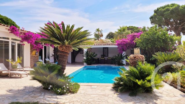 maison à vendre - 8 pièces - 237.0 m2 - STE MAXIME - 83 - PROVENCE-ALPES-COTE-D-AZUR - Century 21 Thomas Thum Immobilier