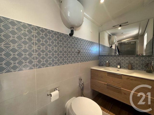 maison à vendre - 4 pièces - 85.0 m2 - GRIMAUD - 83 - PROVENCE-ALPES-COTE-D-AZUR - Century 21 Thomas Thum Immobilier