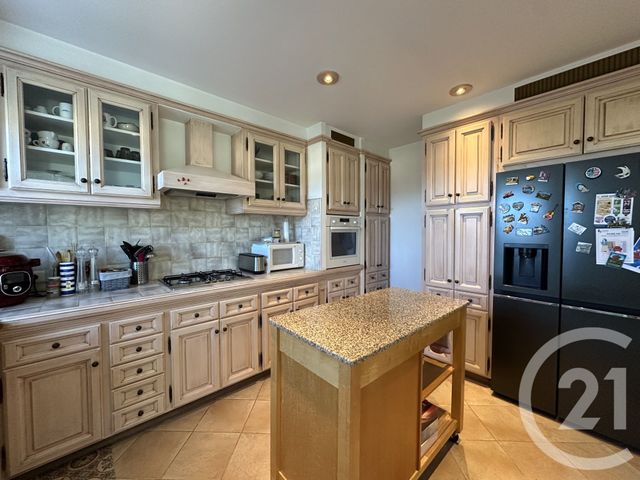 maison à vendre - 5 pièces - 146.13 m2 - COGOLIN - 83 - PROVENCE-ALPES-COTE-D-AZUR - Century 21 Thomas Thum Immobilier