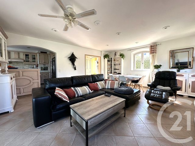 maison à vendre - 5 pièces - 146.13 m2 - COGOLIN - 83 - PROVENCE-ALPES-COTE-D-AZUR - Century 21 Thomas Thum Immobilier