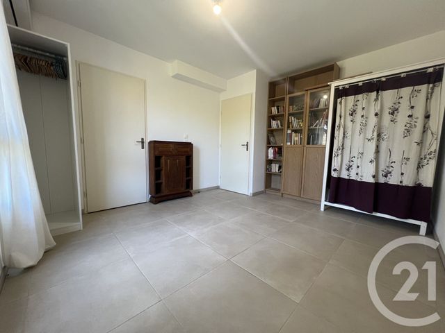 Appartement F4 à vendre - 4 pièces - 84.38 m2 - COGOLIN - 83 - PROVENCE-ALPES-COTE-D-AZUR - Century 21 Thomas Thum Immobilier