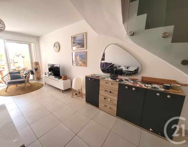 Appartement Duplex à vendre - 3 pièces - 60.56 m2 - GRIMAUD - 83 - PROVENCE-ALPES-COTE-D-AZUR - Century 21 Thomas Thum Immobilier