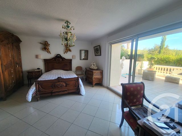 Appartement T4 à vendre - 4 pièces - 116.02 m2 - STE MAXIME - 83 - PROVENCE-ALPES-COTE-D-AZUR - Century 21 Thomas Thum Immobilier