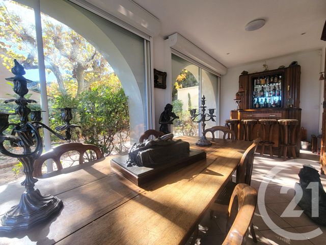 Appartement T4 à vendre - 4 pièces - 116.02 m2 - STE MAXIME - 83 - PROVENCE-ALPES-COTE-D-AZUR - Century 21 Thomas Thum Immobilier