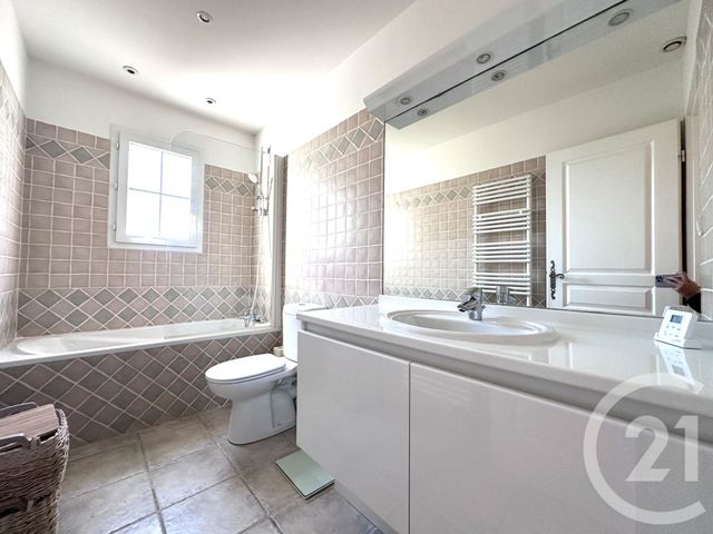 maison à vendre - 4 pièces - 85.0 m2 - GASSIN - 83 - PROVENCE-ALPES-COTE-D-AZUR - Century 21 Thomas Thum Immobilier