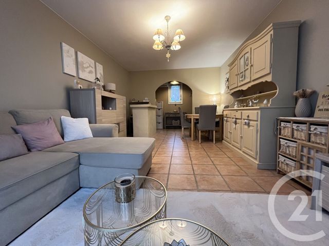 Appartement F4 à vendre - 4 pièces - 82.0 m2 - GRIMAUD - 83 - PROVENCE-ALPES-COTE-D-AZUR - Century 21 Thomas Thum Immobilier