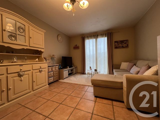 Appartement F4 à vendre - 4 pièces - 82.0 m2 - GRIMAUD - 83 - PROVENCE-ALPES-COTE-D-AZUR - Century 21 Thomas Thum Immobilier