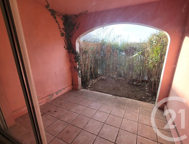 Appartement T2 à vendre - 2 pièces - 34.61 m2 - COGOLIN - 83 - PROVENCE-ALPES-COTE-D-AZUR - Century 21 Thomas Thum Immobilier