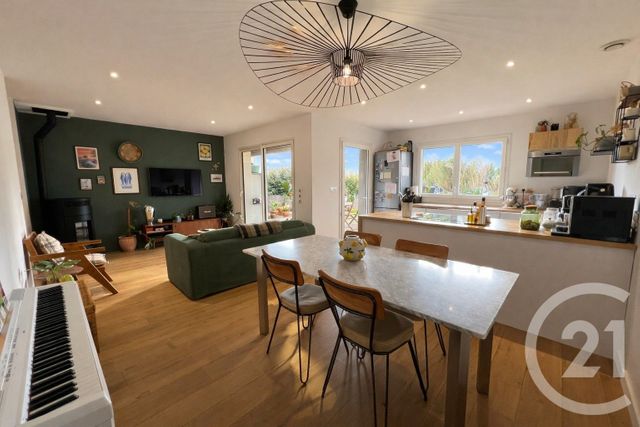 maison à vendre - 4 pièces - 83.8 m2 - COGOLIN - 83 - PROVENCE-ALPES-COTE-D-AZUR - Century 21 Thomas Thum Immobilier