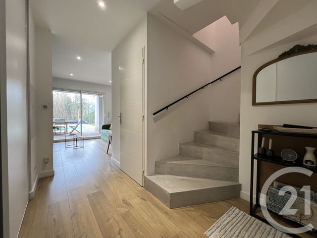 maison à vendre - 4 pièces - 83.8 m2 - COGOLIN - 83 - PROVENCE-ALPES-COTE-D-AZUR - Century 21 Thomas Thum Immobilier