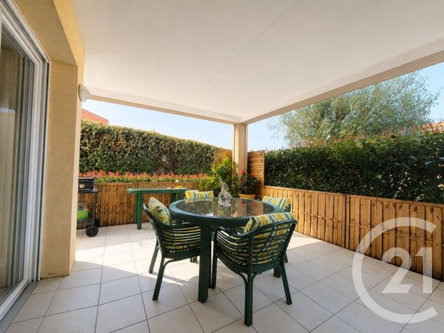 Appartement T3 à vendre - 3 pièces - 64.2 m2 - LA CROIX VALMER - 83 - PROVENCE-ALPES-COTE-D-AZUR - Century 21 Thomas Thum Immobilier