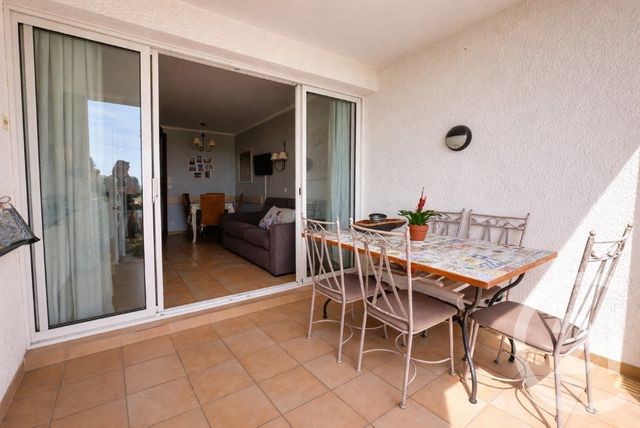 Appartement T2 à vendre - 2 pièces - 29.0 m2 - GRIMAUD - 83 - PROVENCE-ALPES-COTE-D-AZUR - Century 21 Thomas Thum Immobilier