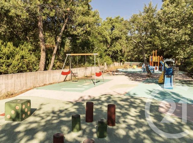 Appartement T2 à vendre - 2 pièces - 29.0 m2 - GRIMAUD - 83 - PROVENCE-ALPES-COTE-D-AZUR - Century 21 Thomas Thum Immobilier