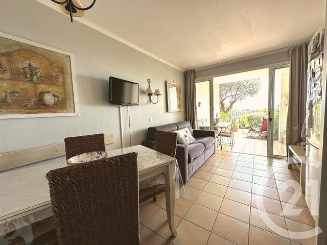 Appartement T2 à vendre - 2 pièces - 29.0 m2 - GRIMAUD - 83 - PROVENCE-ALPES-COTE-D-AZUR - Century 21 Thomas Thum Immobilier
