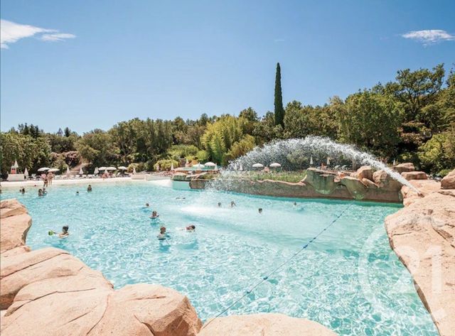 Appartement T2 à vendre - 2 pièces - 29.0 m2 - GRIMAUD - 83 - PROVENCE-ALPES-COTE-D-AZUR - Century 21 Thomas Thum Immobilier